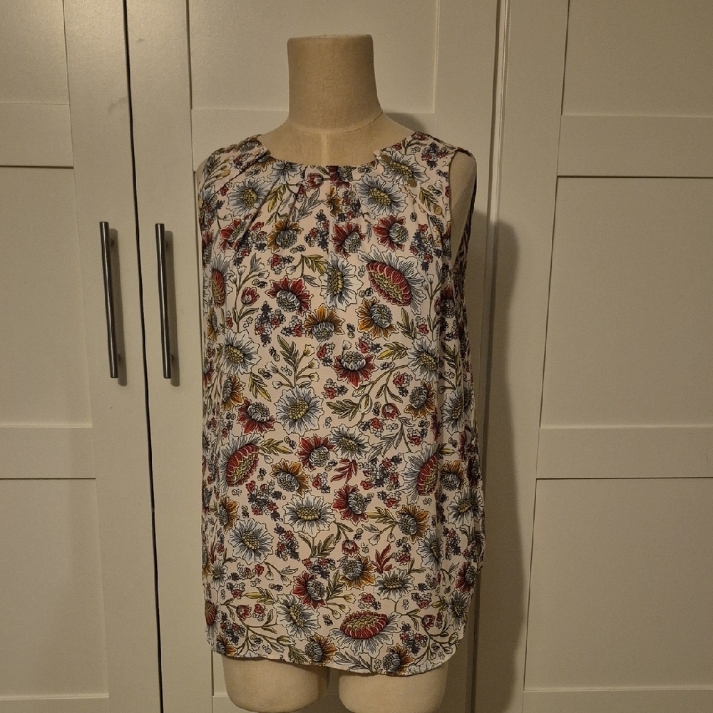 LOFT Multicolor Floral Sleeveless Blouse Sz P Large